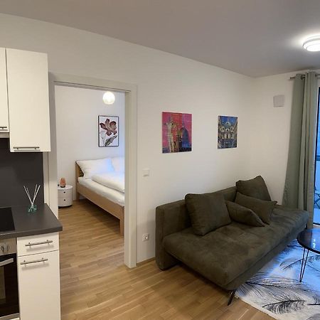 Amazing City Center Apartment Вена Экстерьер фото