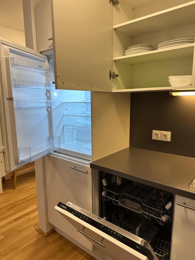 Amazing City Center Apartment Вена Экстерьер фото